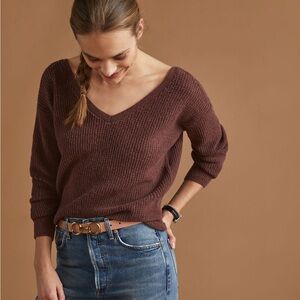 Maeve V-Neck Sweater in Cocoa